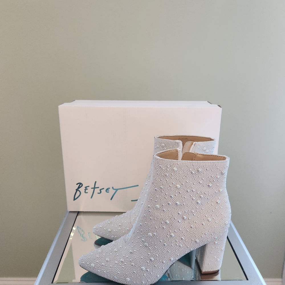 Betsey Johnson White Ankle Booties with Chic Design
